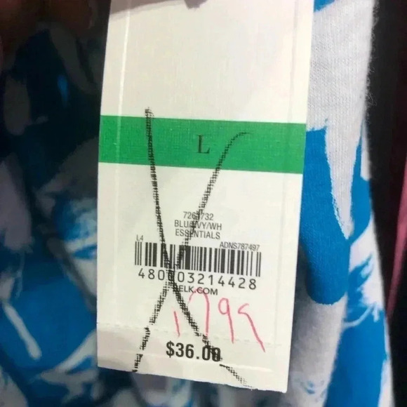 Crown & Ivy Halter round adjustable neck top, elephant pattern, loose fit - Picture 8 of 9